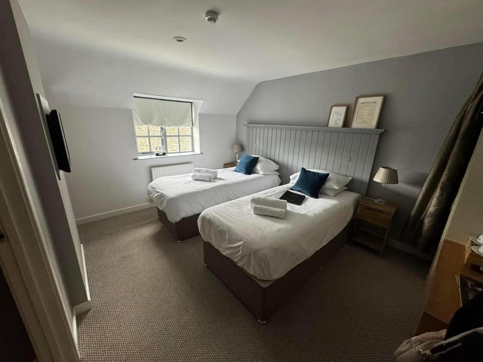 The Ragged Cot Hotell Minchinhampton Eksteriør bilde